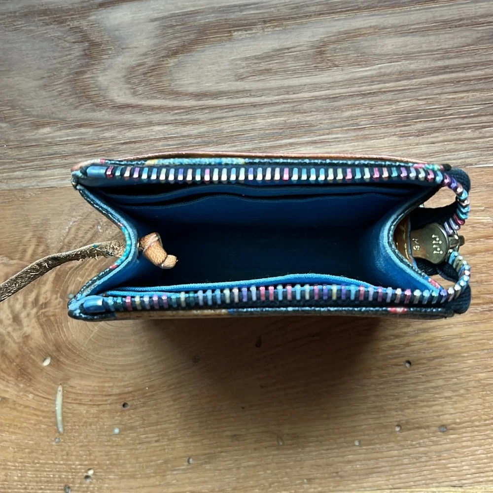 Authentic Dooney & Bourke Y2K Mini Card Wallet - Picture 12 of 17